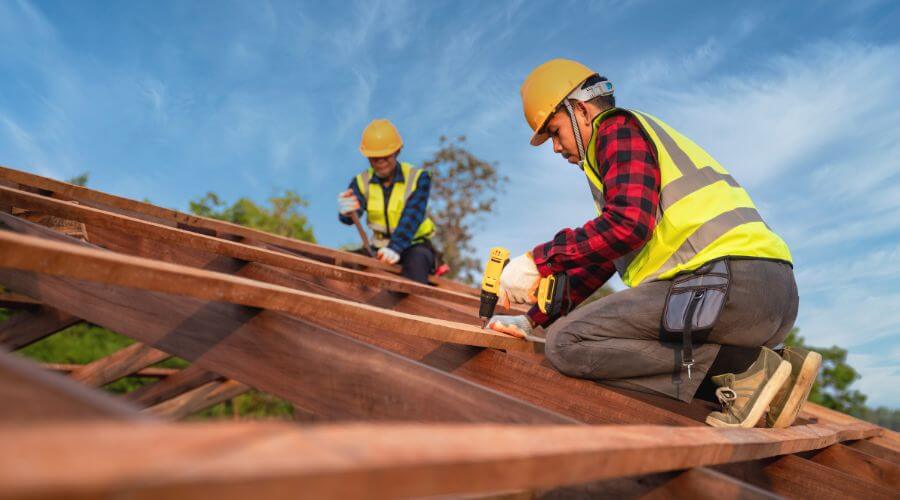 Professional Flat Roofing Installation services in Lake Linden, MI